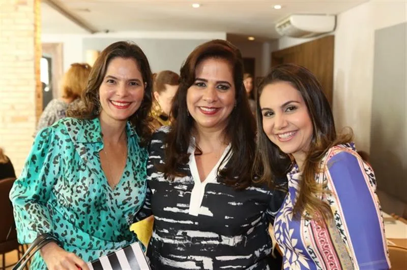Cristiana Carneiro, Martinha Assunção e Adriana Queiroz