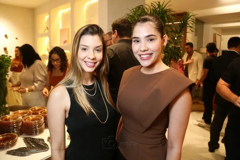 Amanda Santiago e Marisa Cavalcante