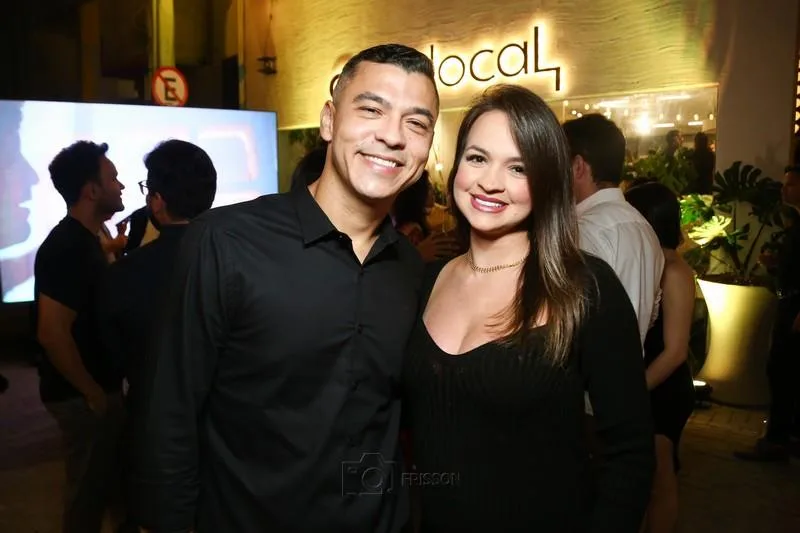 Deivis e Kelle Souza