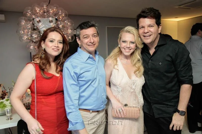 Anik, Racine e Branca Mourão e Gustavo Serpa