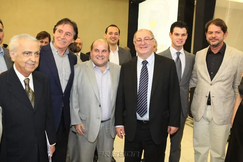 Edilmar Norões, Eunício Oliveira, Roberto Claudio, Paulo Bernardo, Daniel Slavieiro e Cid Ferreira Gomes