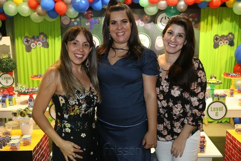 Danila Lobo, Patricia Ferreira e Priscila Masciel