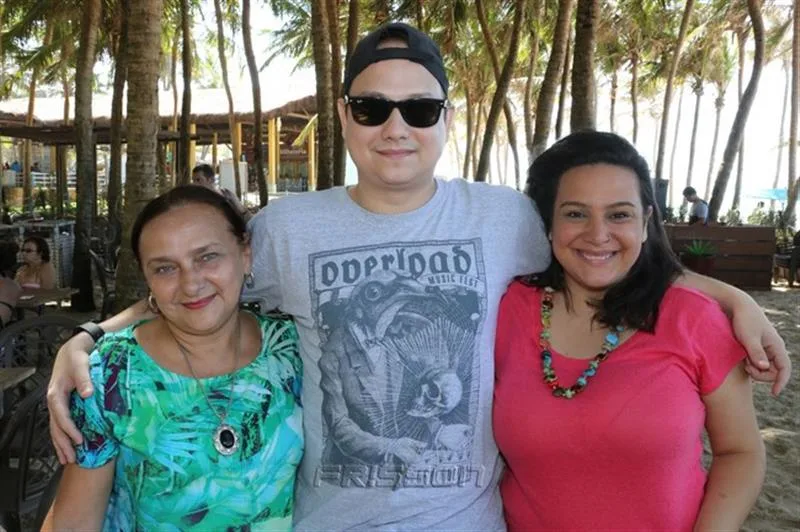 Mara Cristina, Thiago e Patrícia Castro