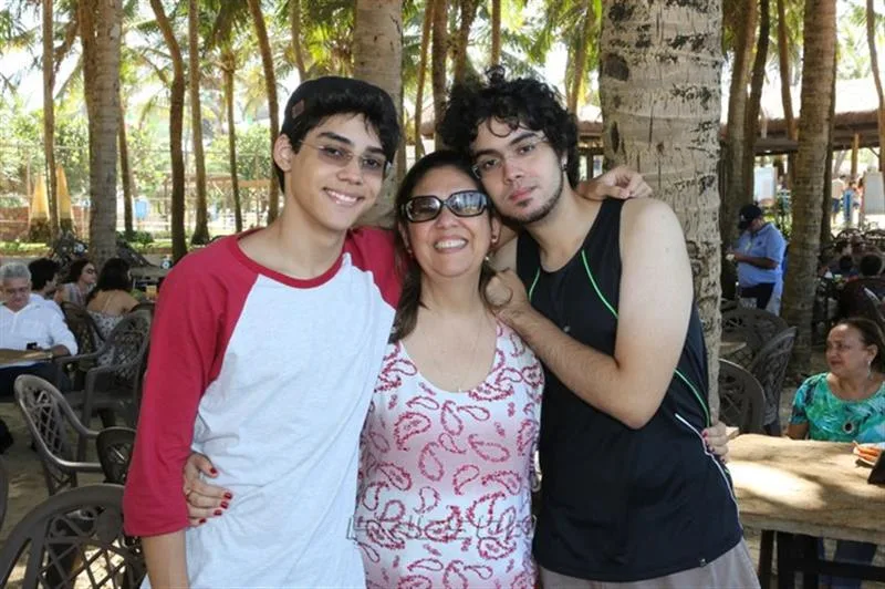 Thiago, Regina e Gabriel Carvalho