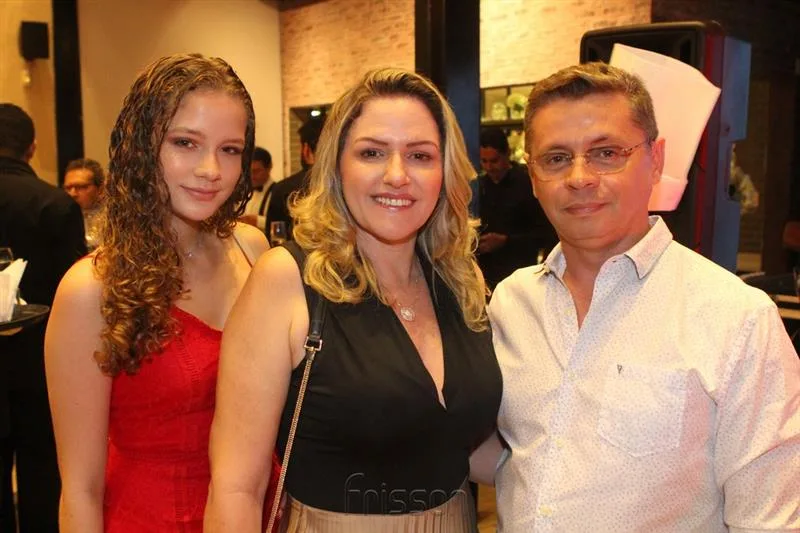 Alanne, Adriane e Climar Andrade