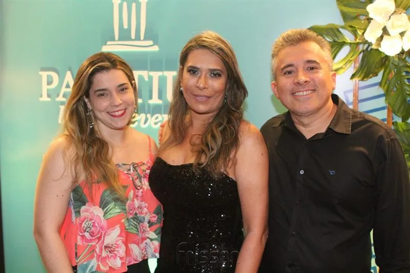 Nayana Ferraz e Paulo César Benício