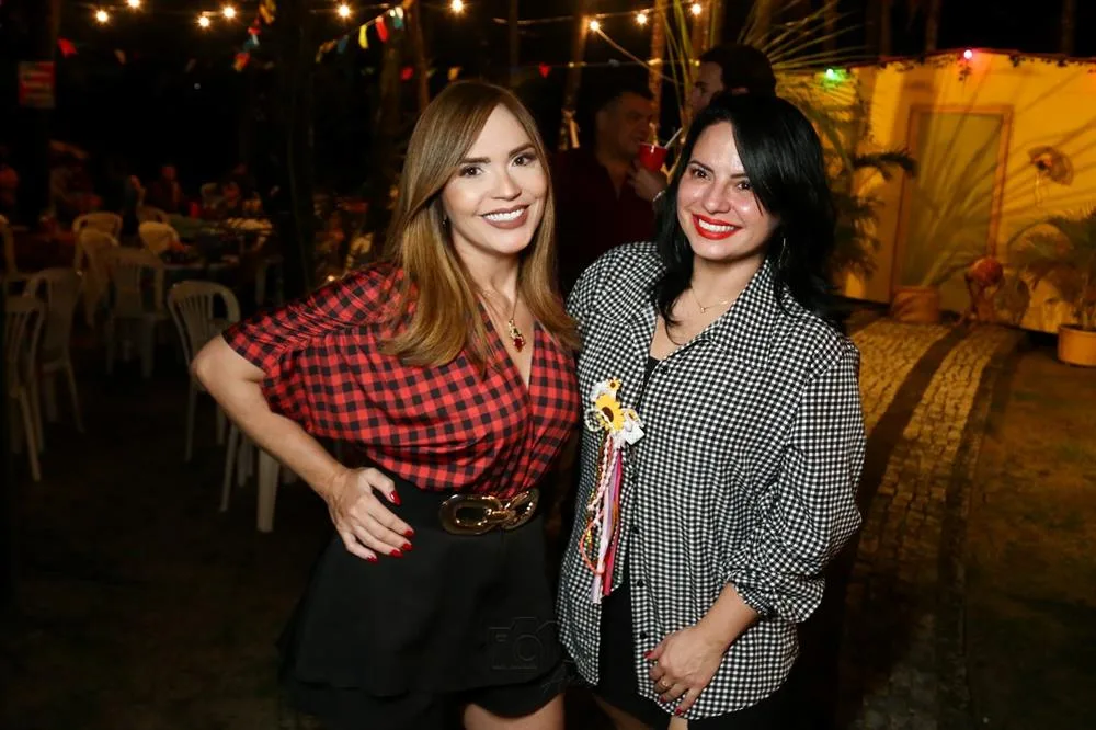 Aline Viana e Márcia Santiago