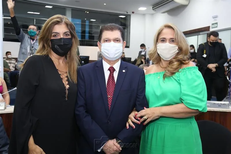 Ana Crivelado, Mauro Filho e Marisa Benevides
