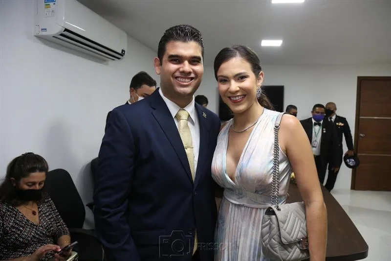 Davi Benevides e Gabriela Tavares
