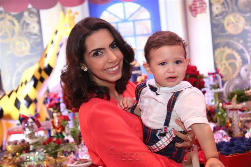 Carla Laprovítera e Henrique Simões