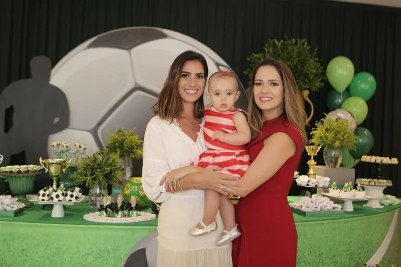 Nicole Pinheiro, Ava e Marilia Queiroz