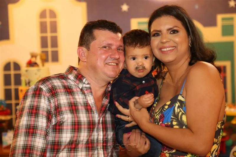 Alexandre Vasconcelos, João Miguel e Lyliane Bastos