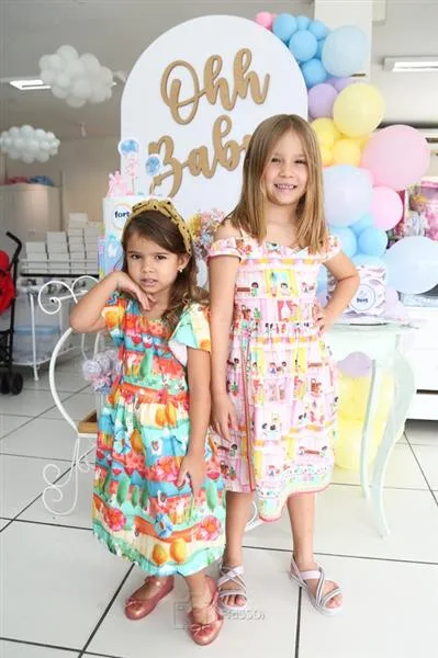 Elisa e Esther Fonteles