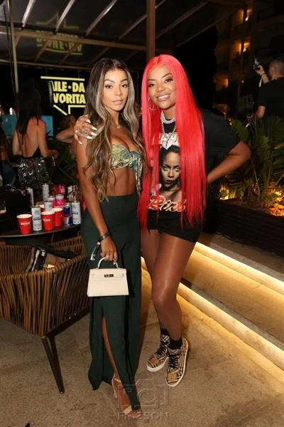Brunna Gonçalves e Ludmilla
