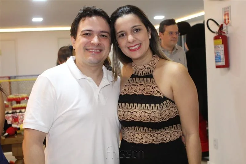 André Lopes e Janaina Bessa
