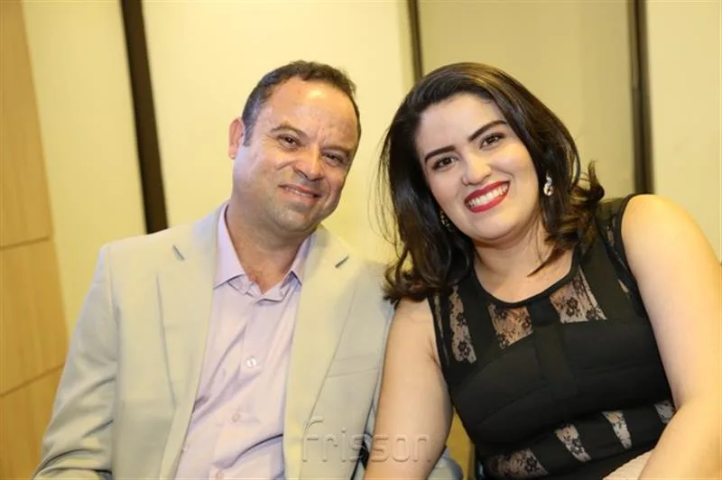 Caio Leite e Layra Freitas
