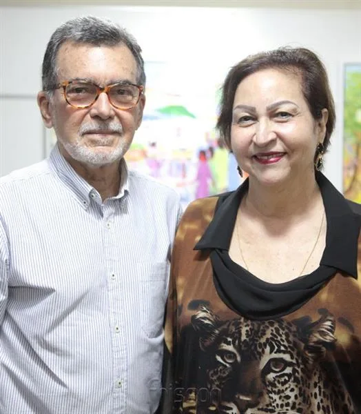 Ascal e Vadelise Barros