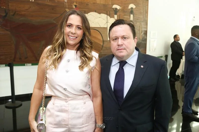 Aline Milfont e Tibério Carneiro