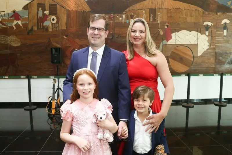 Beatrice, Bernardo, Erica e Roberto Feijó