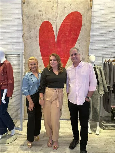 Excelsa Costa Lima, Luiziane Cavalcante e Arthur Costa Lima