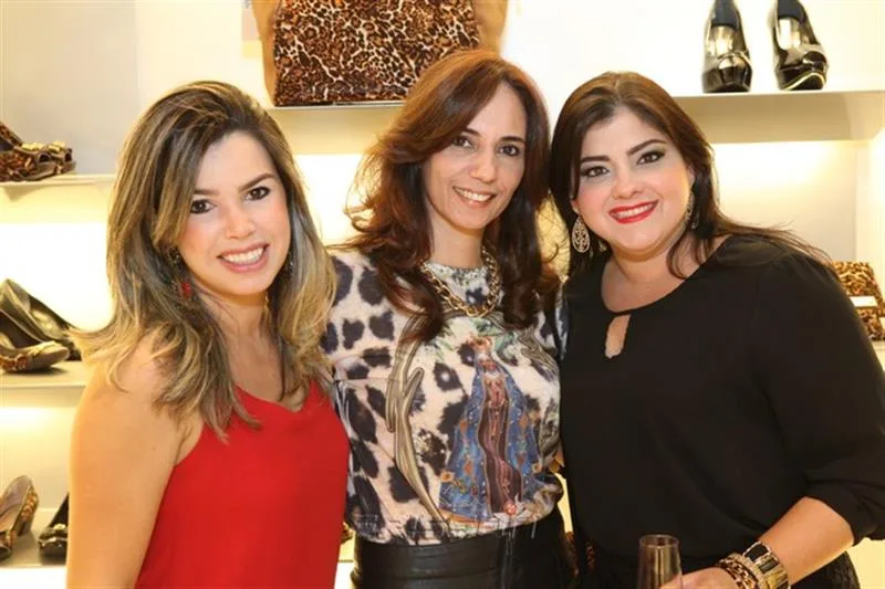 Daniele Cordeiro, Suzy Férrer e Viviane Almada