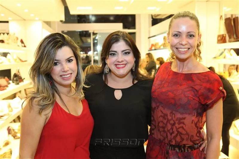 Daniele Cordeiro, Viviane Almada e Heloísa Madruga