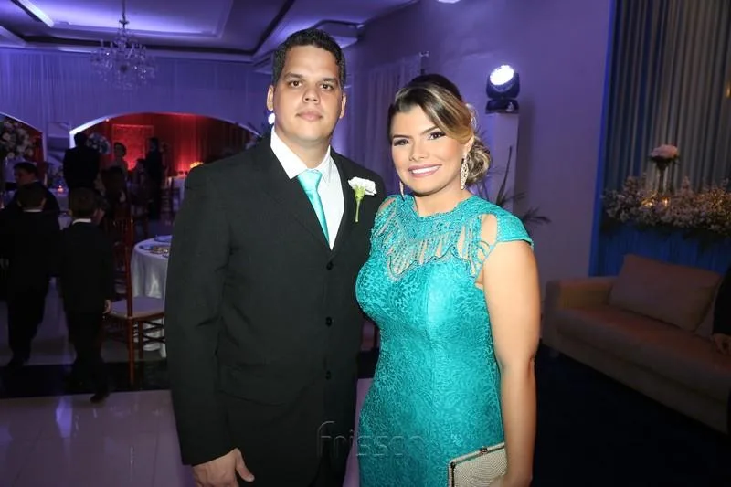 Adonai Rodrigues e Mayra Amorin