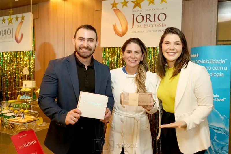 Vinícius Ferreira, Nathália da Escóssia e Bárbara Severo