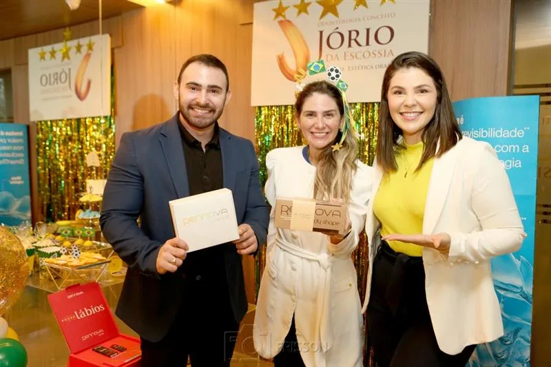 Vinícius Ferreira, Nathália da Escóssia e Bárbara Severo