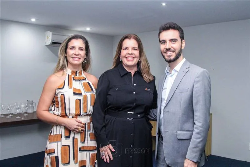 Ana Teresa Barbosa, Eliane Brasil e Thiago Nogueira