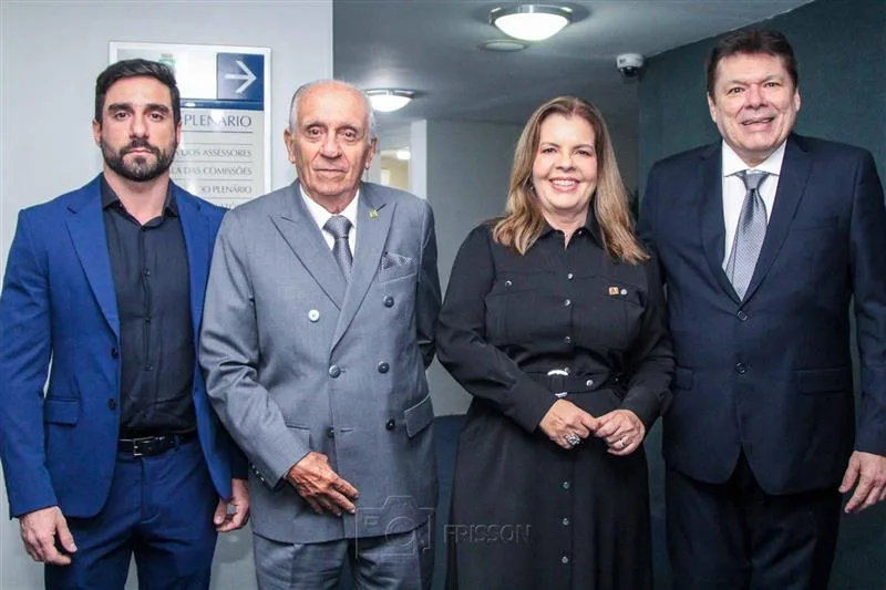 Antônio, João Guimarães, Eliane Brasil e Rômulo Brito