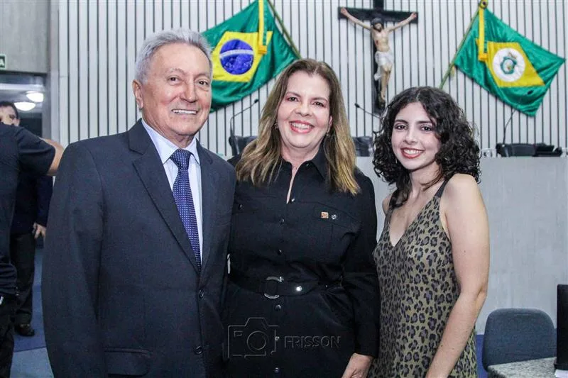 Euvaldo Bringel, Eliane e Isabele Brasil