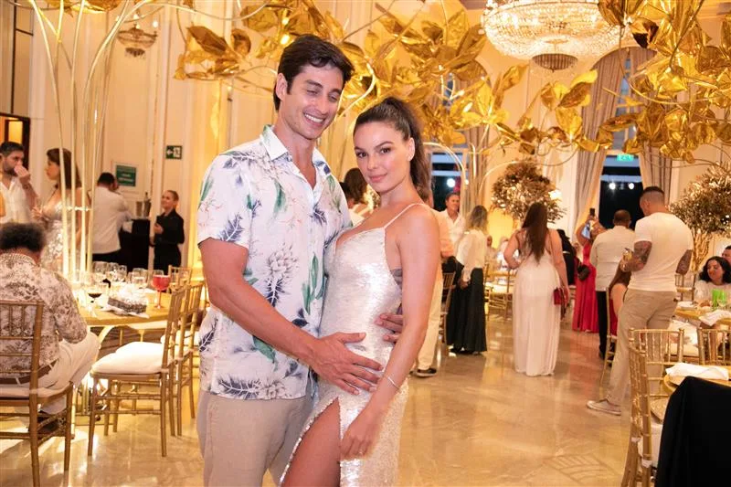 Andre Resende e Isis Valverde