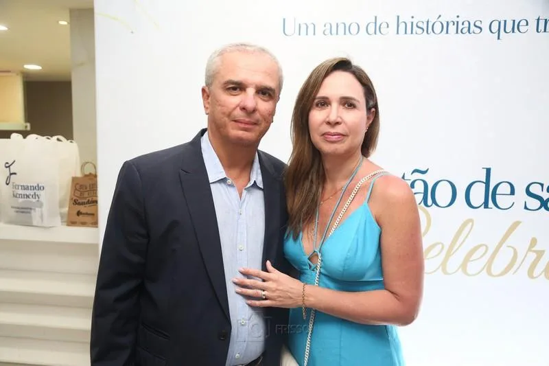 André e Paula Pinheiro