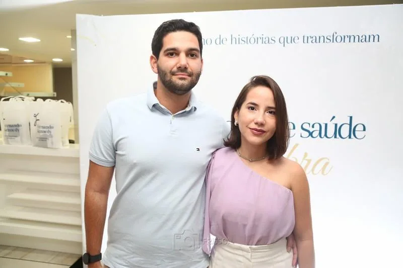 Ângelo Capelli e Letícia Dantas