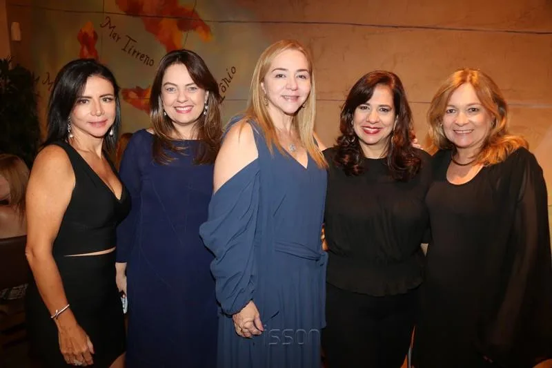 Cláudia Fujita, Erika Girão, Sandra Fujita, Martinha Assunção e Rejane Assis