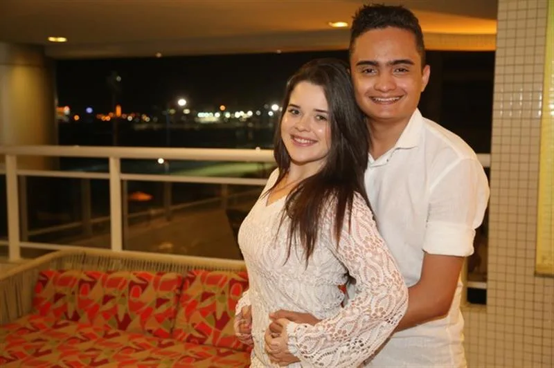 Clara Ferreira e Felipe Araújo