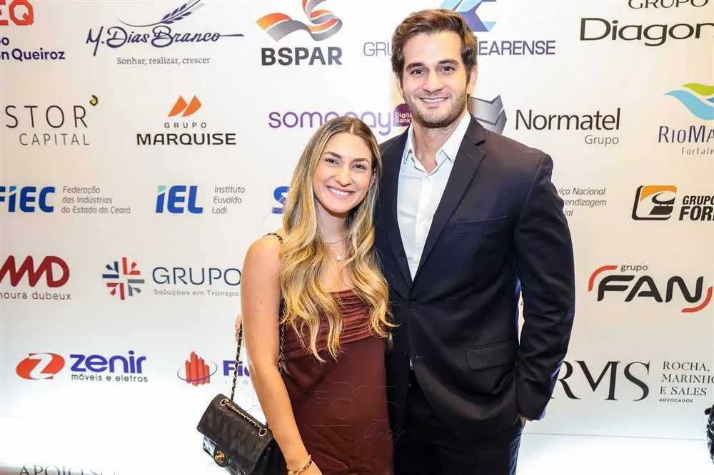 Bruna Magalhães e Ravi Macedo