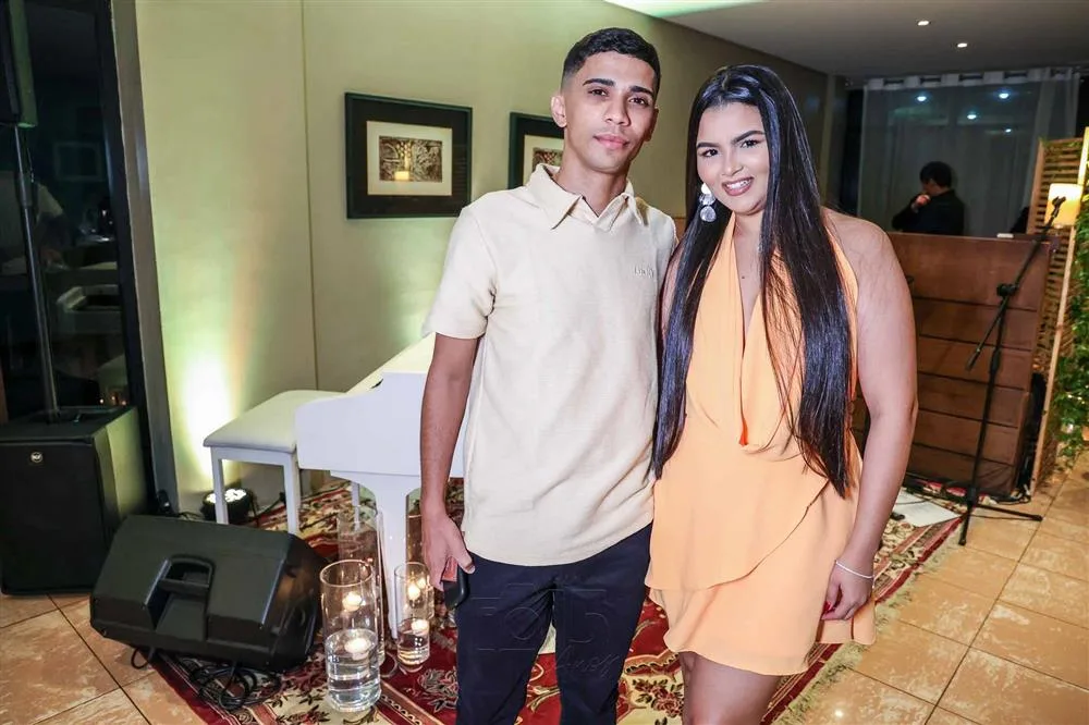 Alisson Breno e Thais Amancio