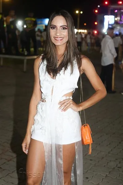 Aline Gonçalves