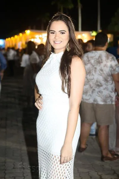 Bruna Meneses