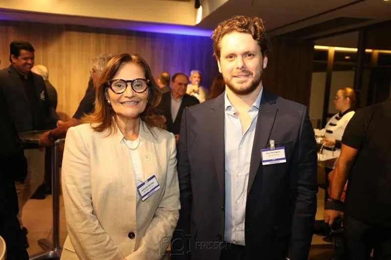 Adriana Helena e Victor Perlingeiro