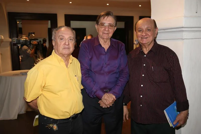 Ernane Pinto, Josué de Castro e Renato Bonfim