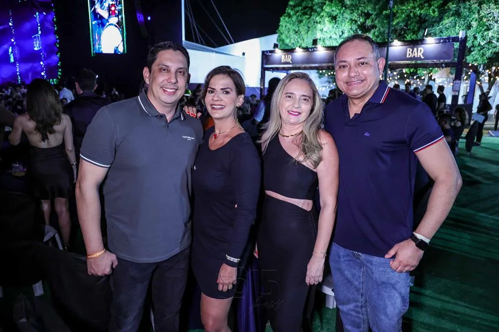 Alexandre, Alessandra Cabral, Monica Gondim e Moisés Simões