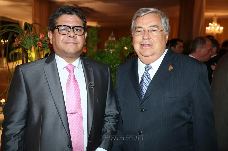 Arlen Medina e Roberto Farias
