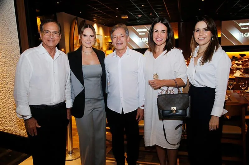 Beto Studart, Carla Matos Borges, Otacílio Valente, Ana Virgínia Martins e Camila Lima Benevides