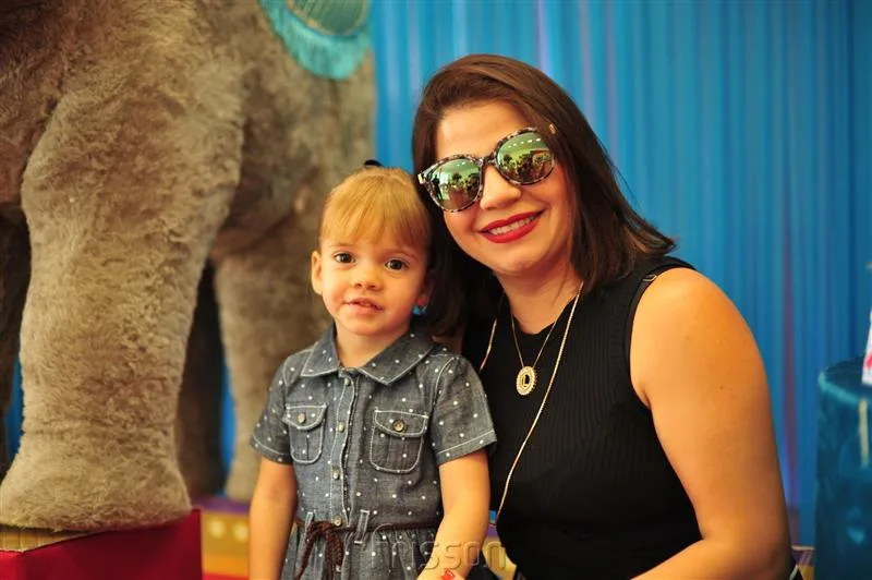 Amora e Lorena Lopes