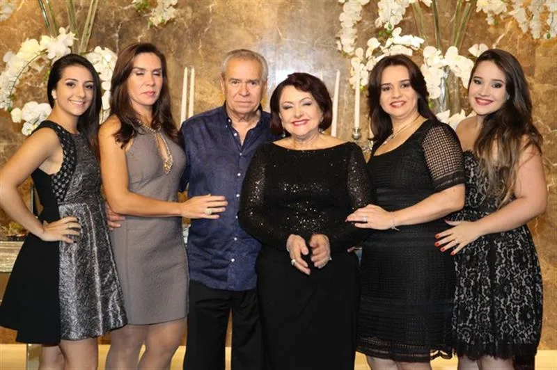 Amanda Freire, Ane Alcântara, Eymard, Bárbara, Lia e Ana Paula Freire