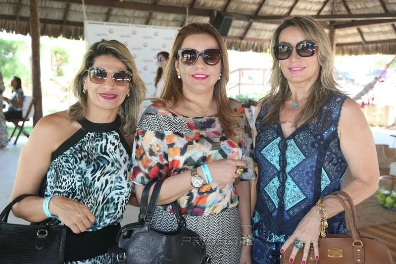 Cristiane Fraga, Eveliny Leitão e Regiane Rodrigues