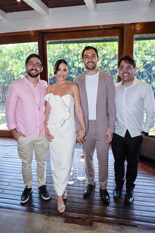 Caio, Lara Ximenes, Demétrio Dibe e José Roberto de Oliveira